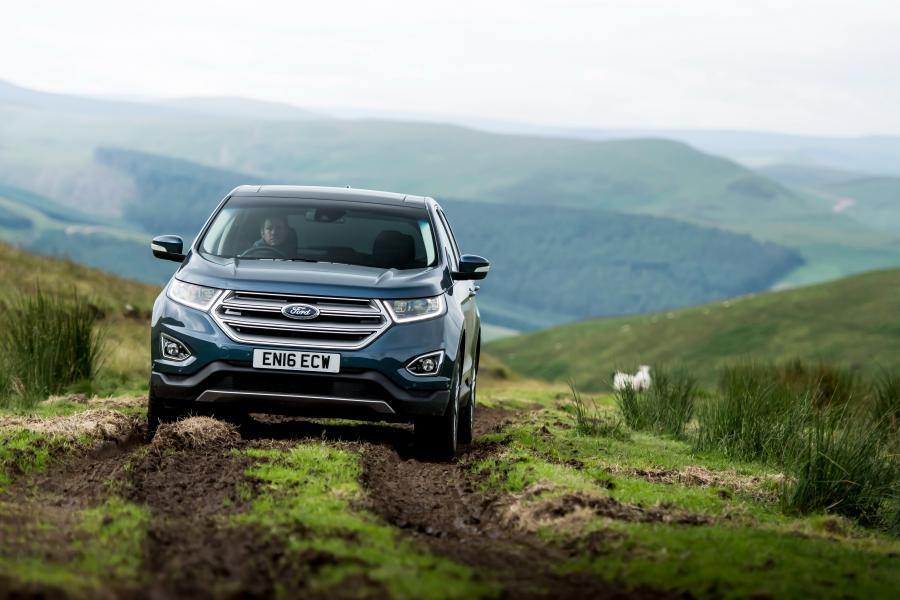  Ford Edge 2016 года  (UK) (фото 26 из 32)